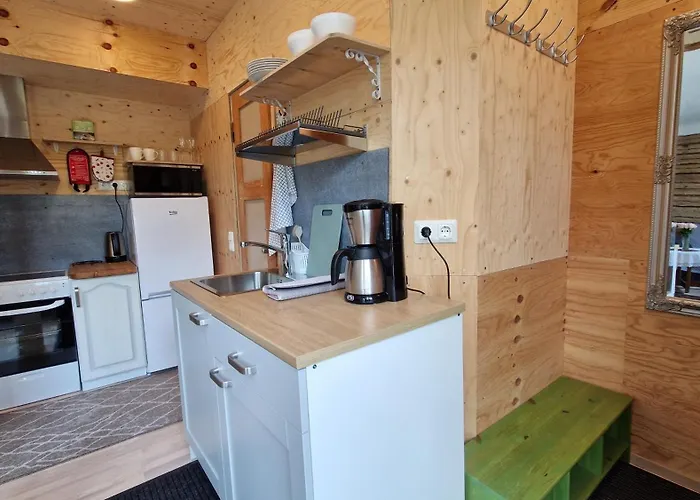 Aadelheide Family * Parnu